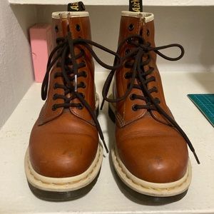 Leather Dr. Martens 1460